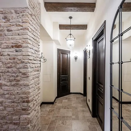 Apartament Luxury And Unique Pilies Street 2 Bedroom Wilno